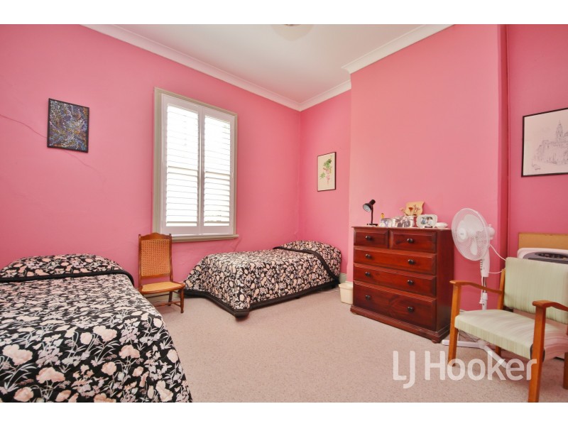 40 Bant Street, South Bathurst NSW 2795