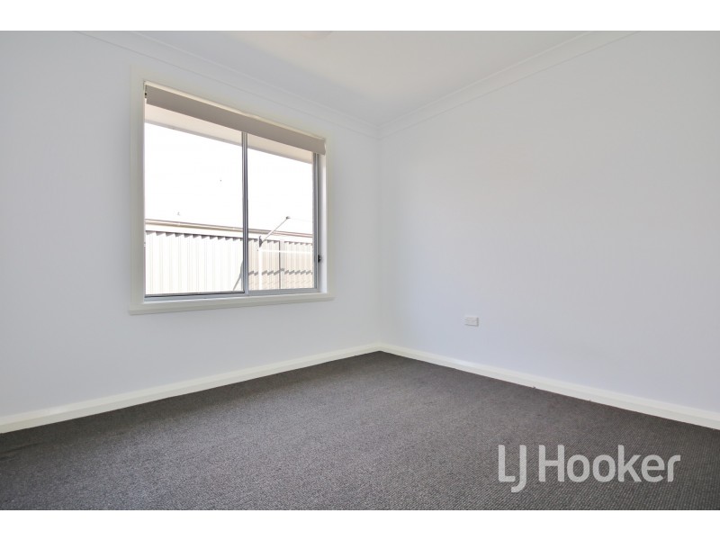 3/245 Browning Street, Bathurst NSW 2795