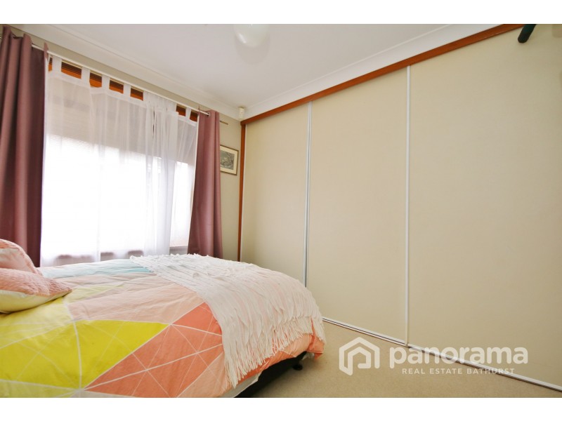 16 Messenger Street, Windradyne NSW 2795
