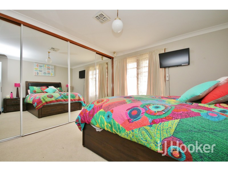 16 Messenger Street, Windradyne NSW 2795