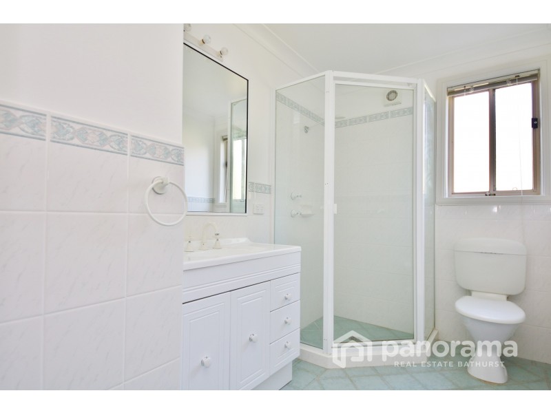 11 Maple Close, Kelso NSW 2795