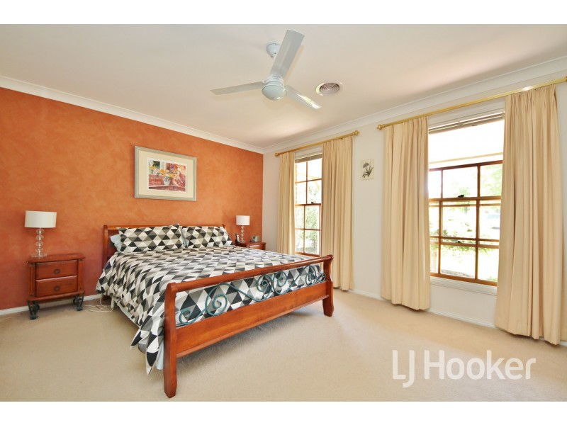 11 Maple Close, Kelso NSW 2795