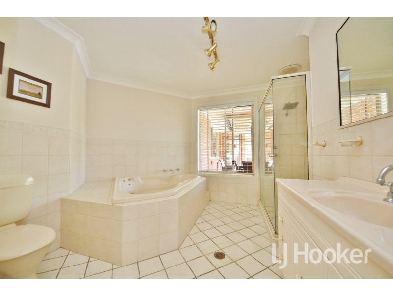 11 Maple Close, Kelso NSW 2795