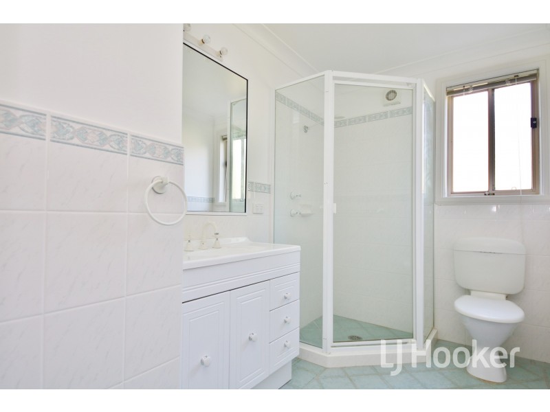 11 Maple Close, Kelso NSW 2795