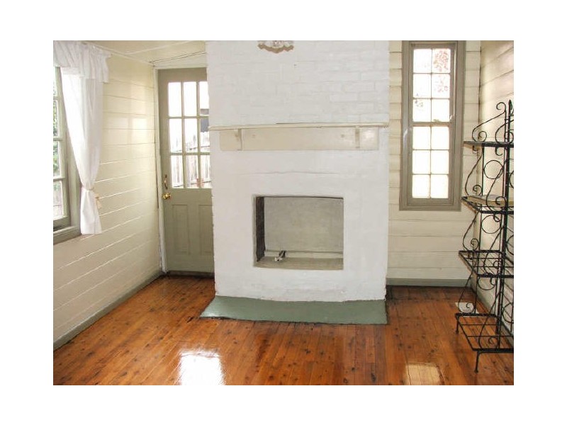 House 1 Duramana Road, Bathurst NSW 2795