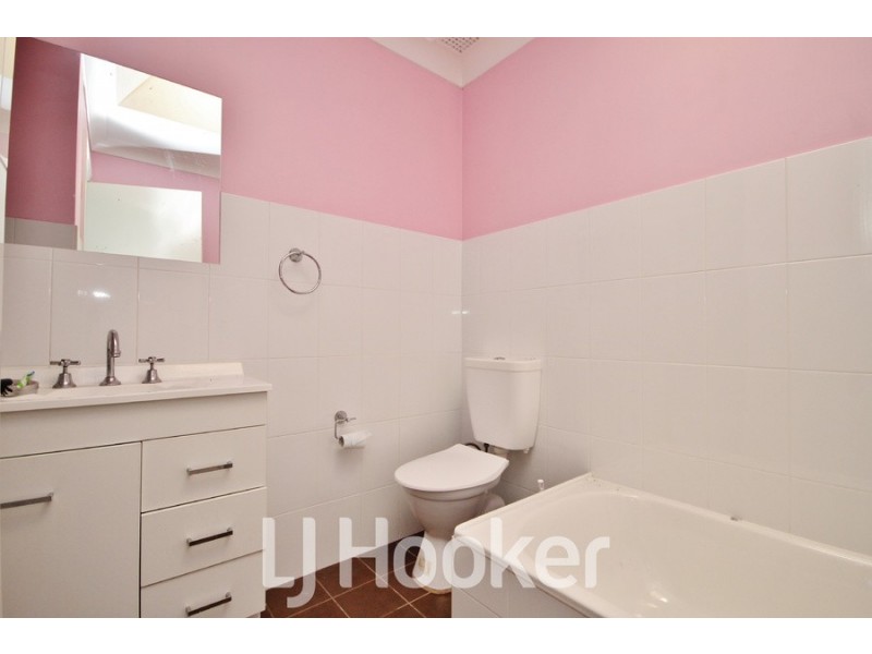 3/267a George Street, Bathurst NSW 2795