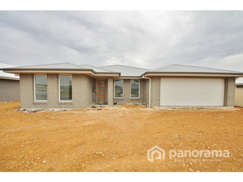 26 Rothery Street, Eglinton NSW 2795