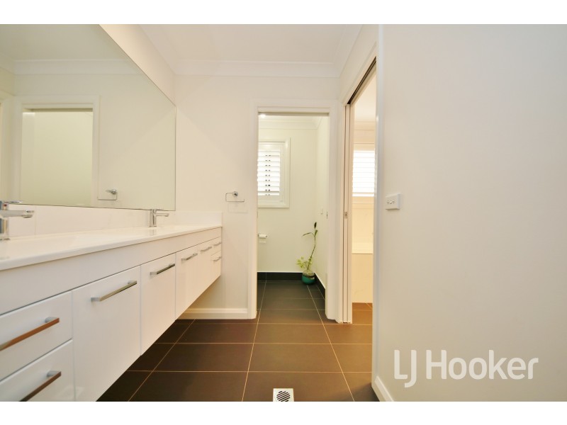 26 Coates Drive, Kelso NSW 2795