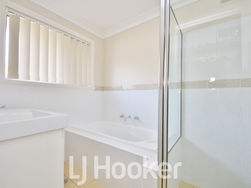 6B Kefford Street, Bathurst NSW 2795