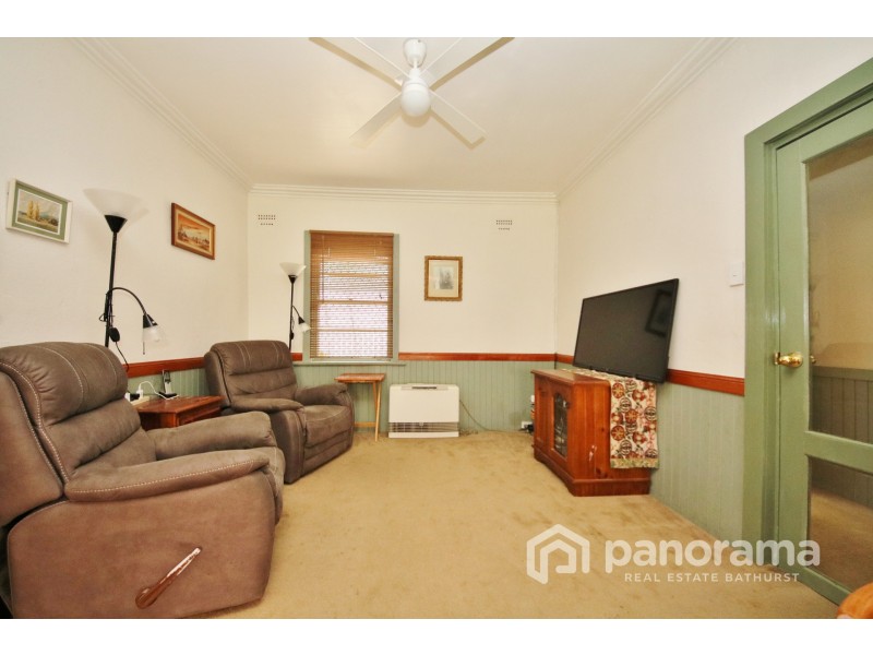 10 George Street, Bathurst NSW 2795