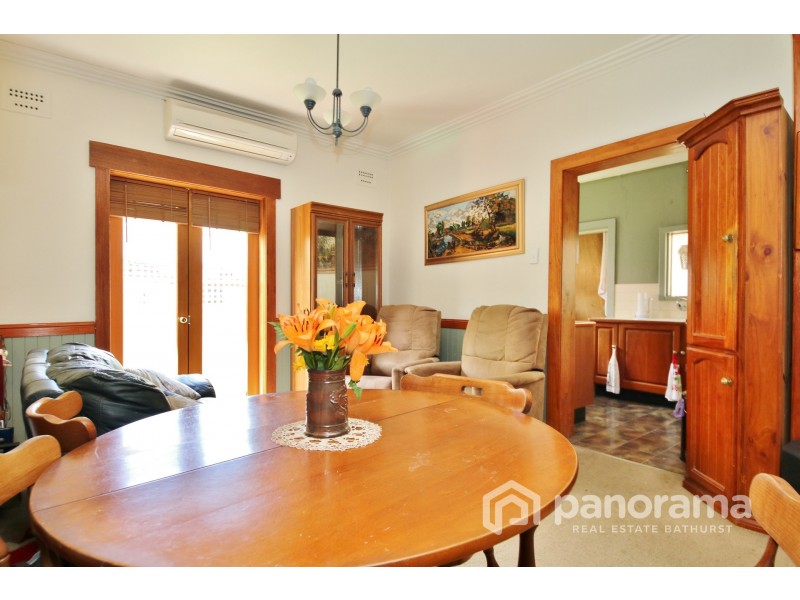 10 George Street, Bathurst NSW 2795