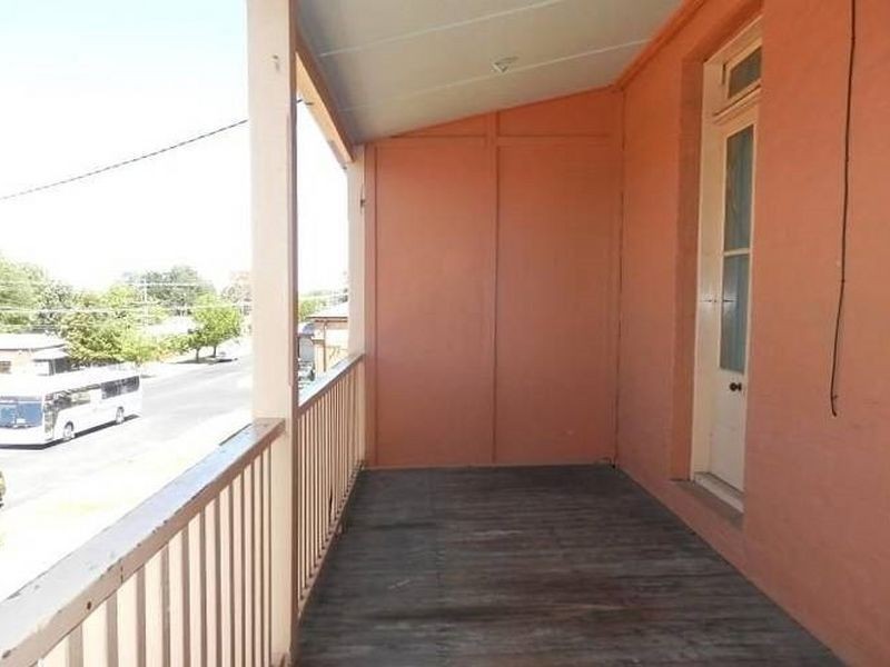 2/88 Russell Street, Bathurst NSW 2795