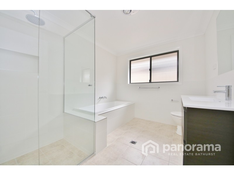 14 Granite Rise, Kelso NSW 2795