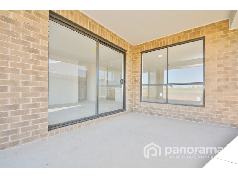 14 Granite Rise, Kelso NSW 2795