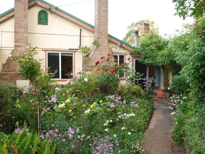 Dark Corner NSW 2795