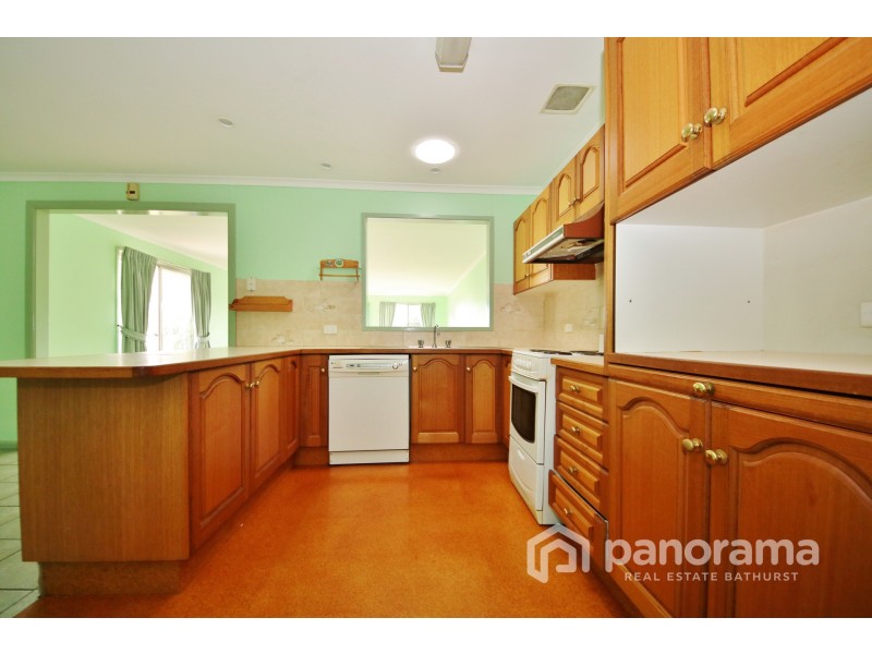 50 Nelson Street, Raglan NSW 2795