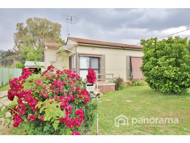 15 Alamein Walk, West Bathurst NSW 2795