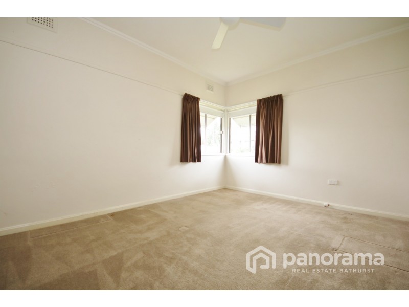 7 Vittoria Street, West Bathurst NSW 2795
