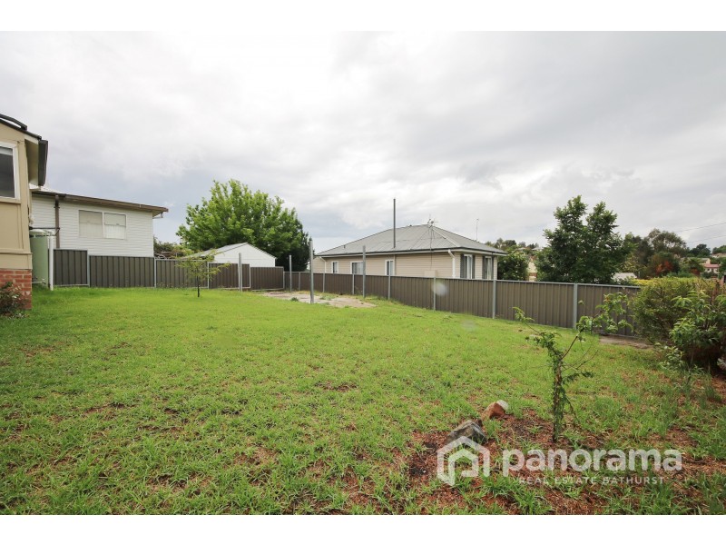 7 Vittoria Street, West Bathurst NSW 2795