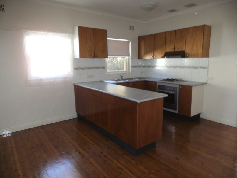 7 Ranken Street, Bathurst NSW 2795