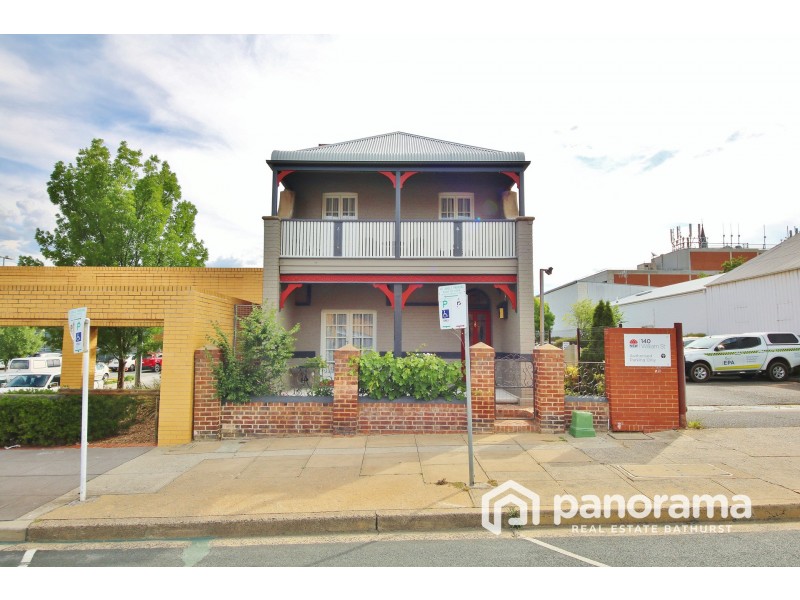 138 Russell Street, Bathurst NSW 2795