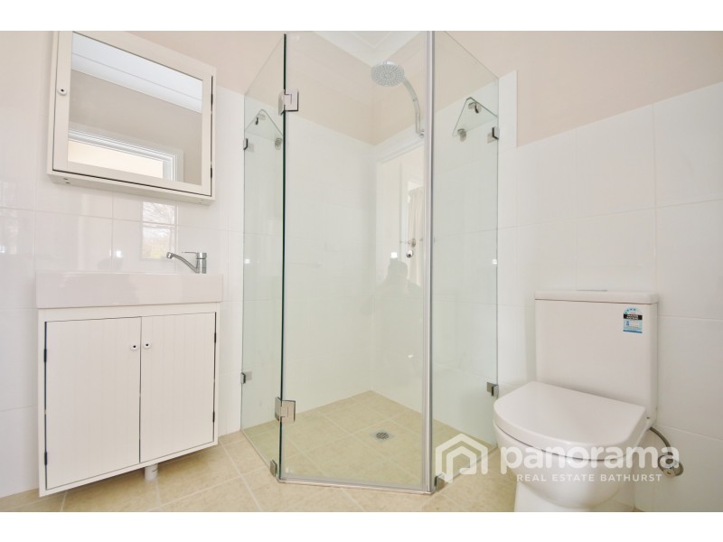 138 Russell Street, Bathurst NSW 2795