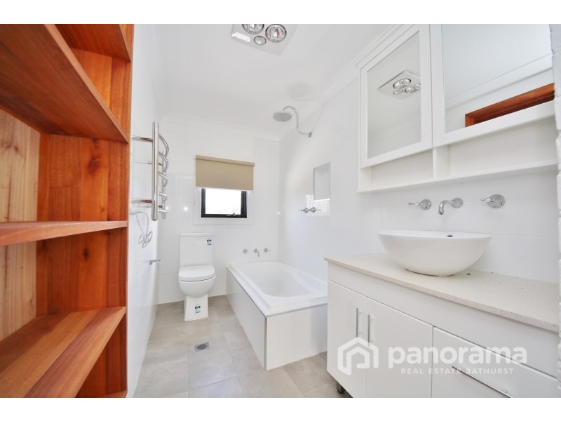 138 Russell Street, Bathurst NSW 2795