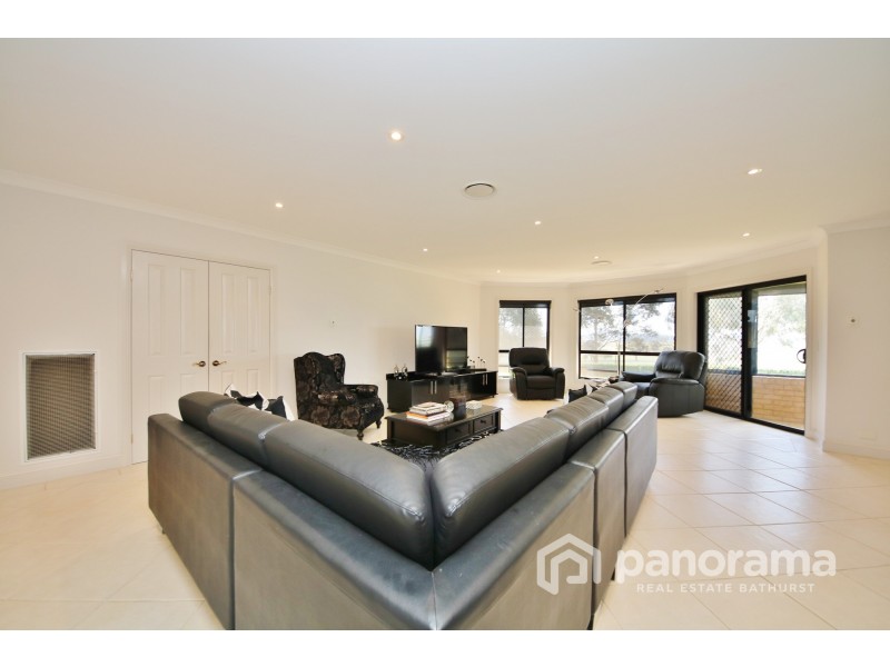 59 Clear Creek Road, Clear Creek NSW 2795