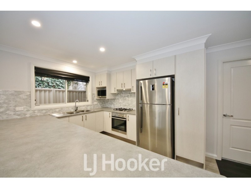 16A Kefford Street, Bathurst NSW 2795