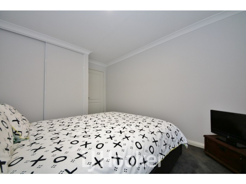 16A Kefford Street, Bathurst NSW 2795