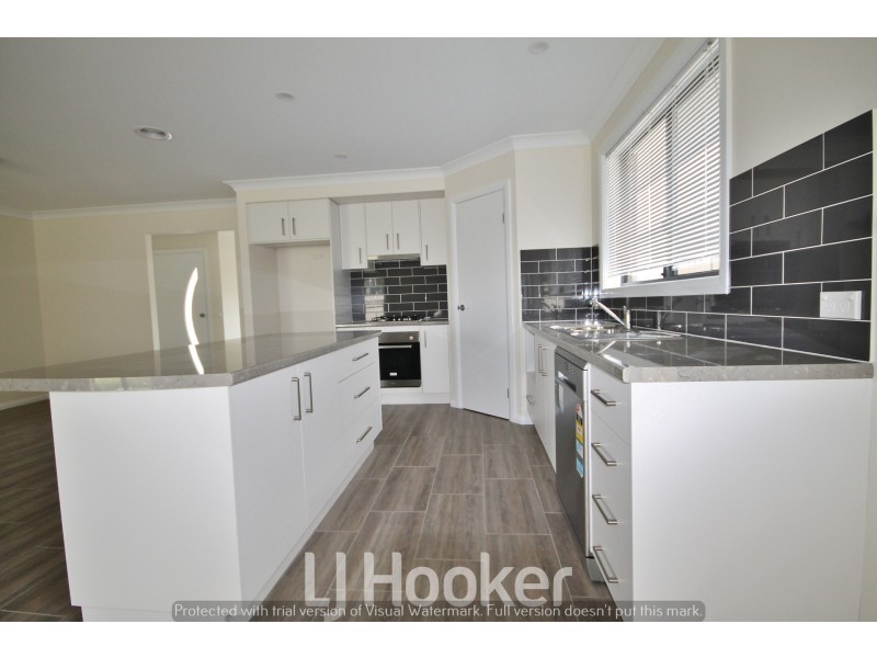 22 Maxwell Drive, Eglinton NSW 2795