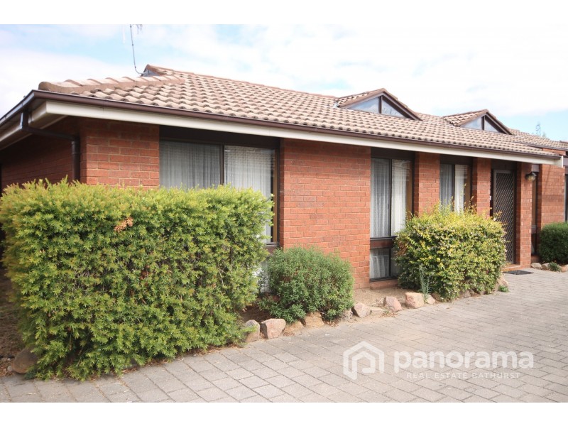 8/192 Lambert Street, Bathurst NSW 2795