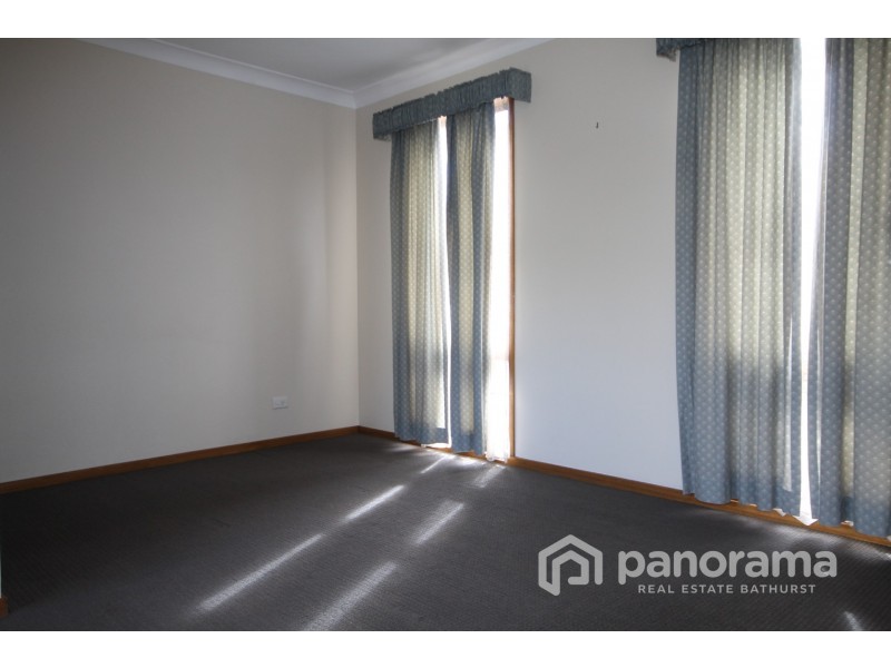 8/192 Lambert Street, Bathurst NSW 2795