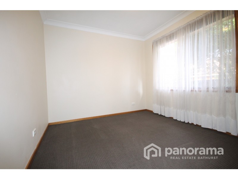 8/192 Lambert Street, Bathurst NSW 2795