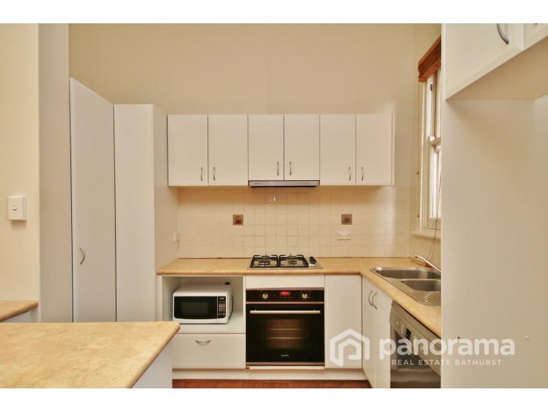 108 Keppel Street, Bathurst NSW 2795