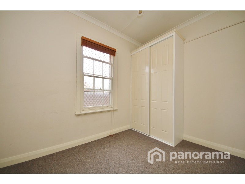 108 Keppel Street, Bathurst NSW 2795