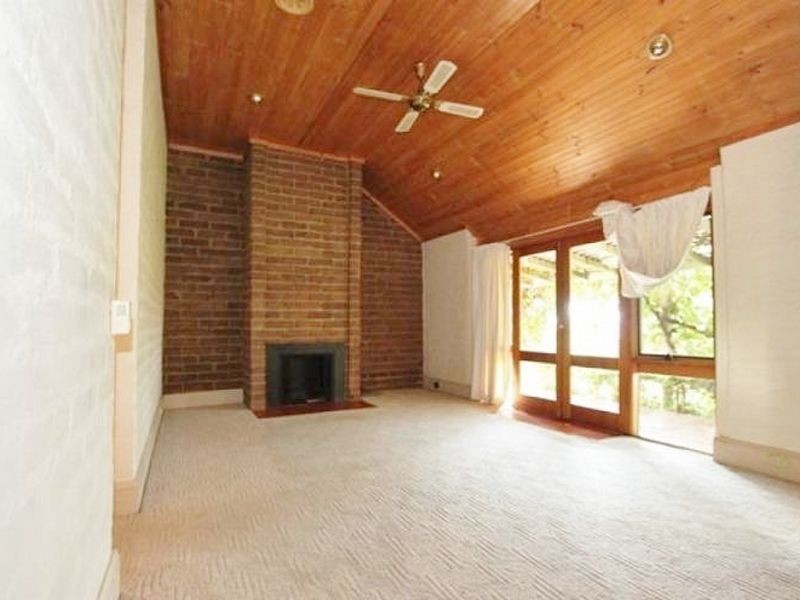 30 Lorimer Street, Bathurst NSW 2795