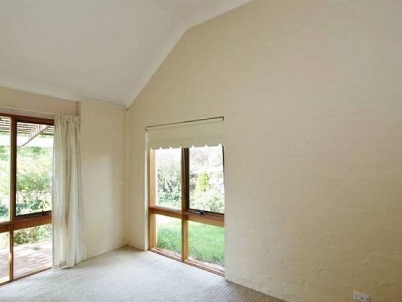 30 Lorimer Street, Bathurst NSW 2795