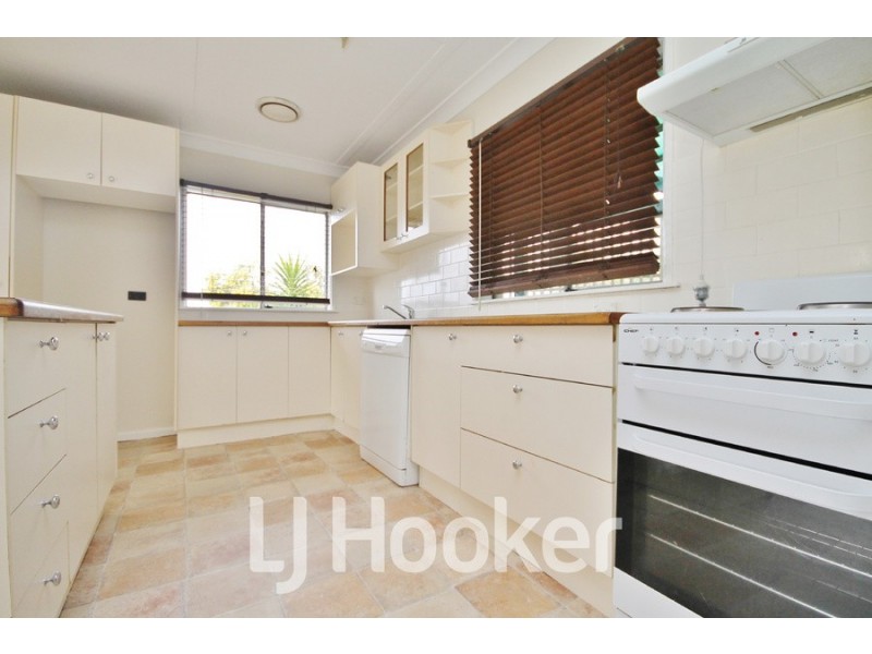 42 Boyd Street, Bathurst NSW 2795