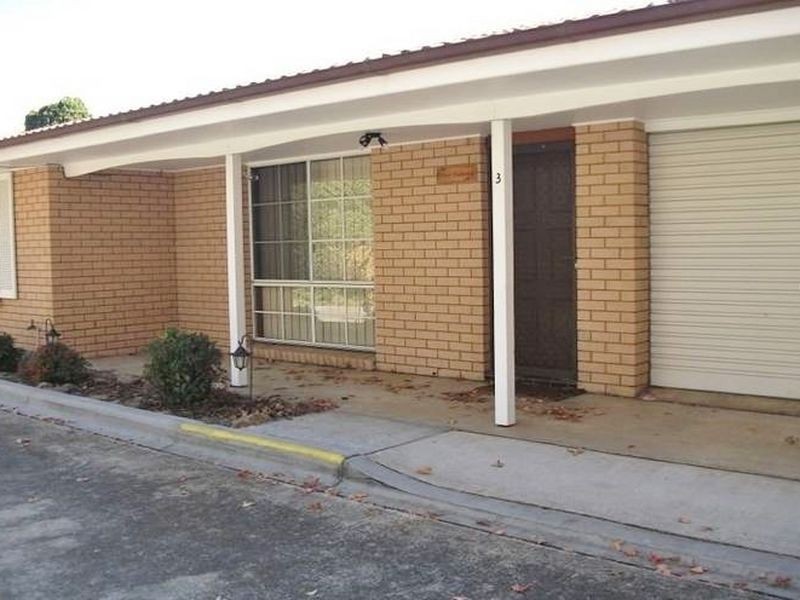 3/277 Lambert Street, Bathurst NSW 2795