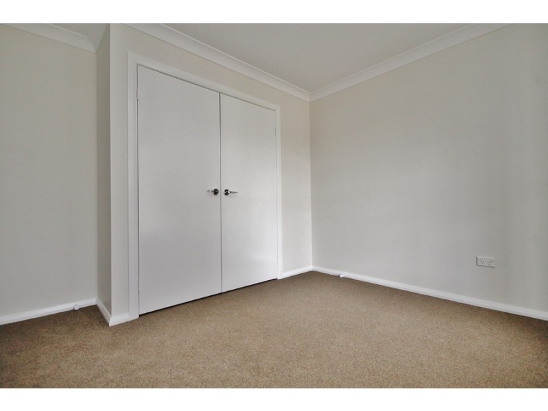 35 Amber Close, Bathurst NSW 2795