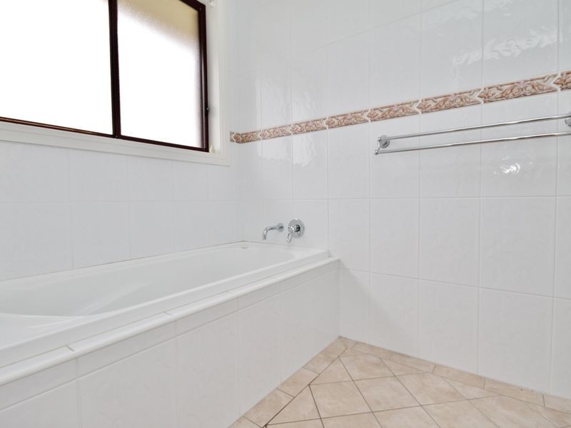 41 Darwin Drive, Llanarth NSW 2795