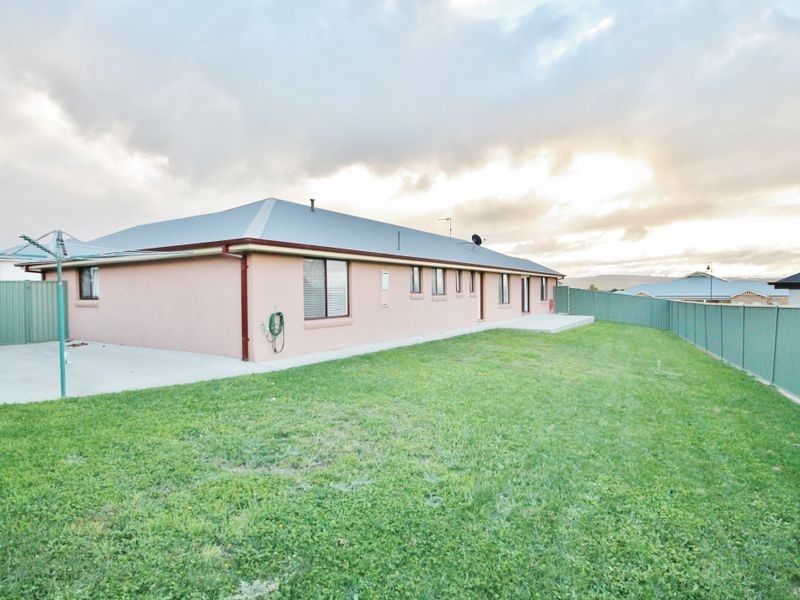 41 Darwin Drive, Llanarth NSW 2795