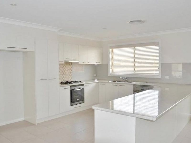 2A She Oak Close, Bathurst NSW 2795