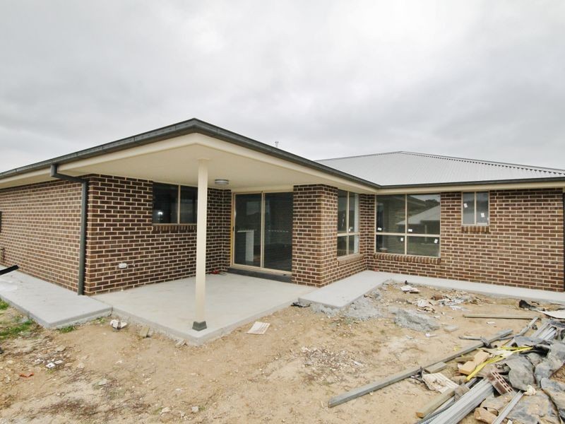 1 Knight Place, Llanarth NSW 2795