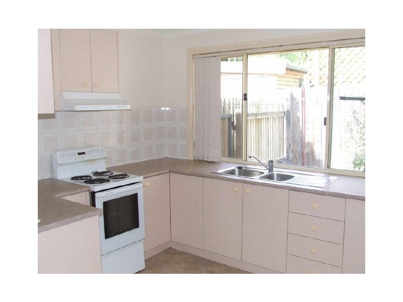 6B Kefford Street, Bathurst NSW 2795