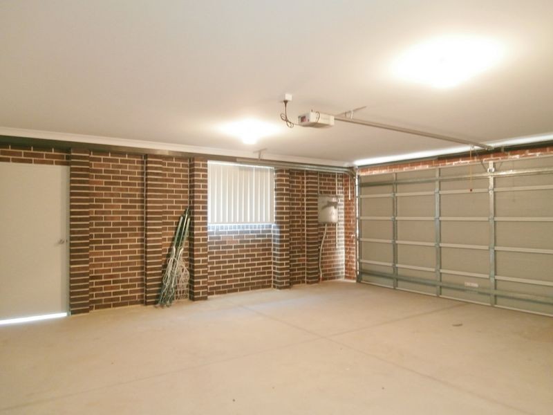 28 Blaxland Drive, Bathurst NSW 2795