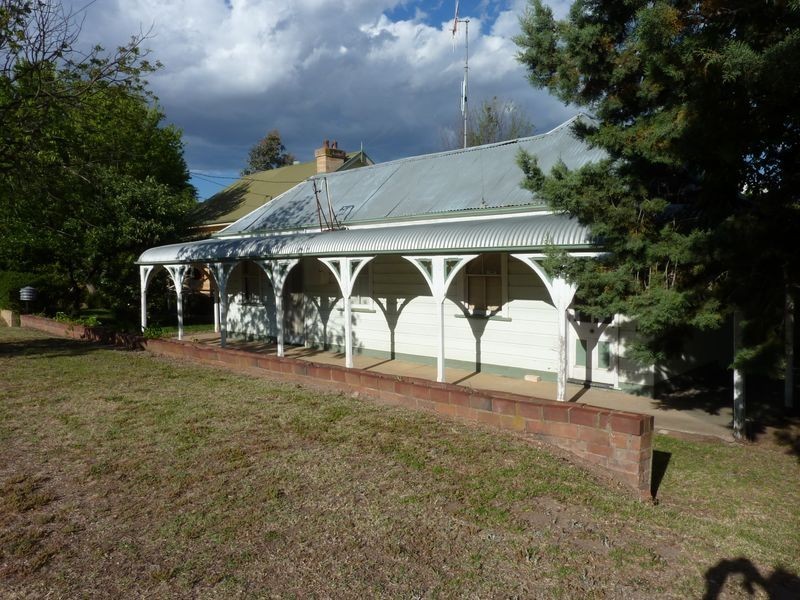 68 Bant Street, South Bathurst NSW 2795