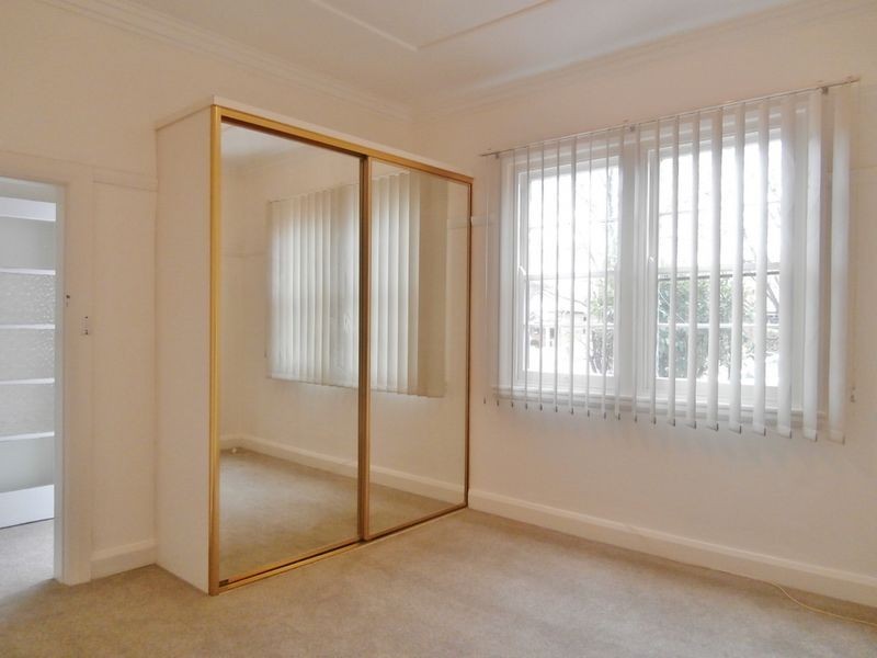 125 Peel Street, Bathurst NSW 2795