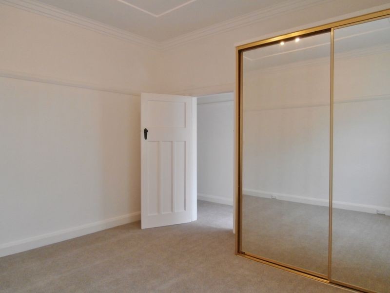 125 Peel Street, Bathurst NSW 2795